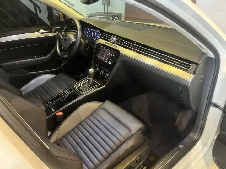 Passat 2.0 16V 4P TSI TURBO HIGHLINE 220 CV AUTOMÁTICO