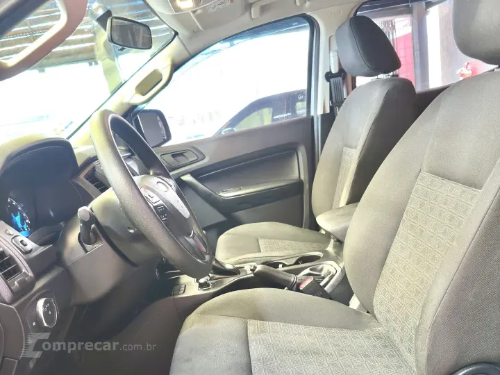 RANGER 2.2 XLS 4X4 CD 16V DIESEL 4P AUTOMÁTICO