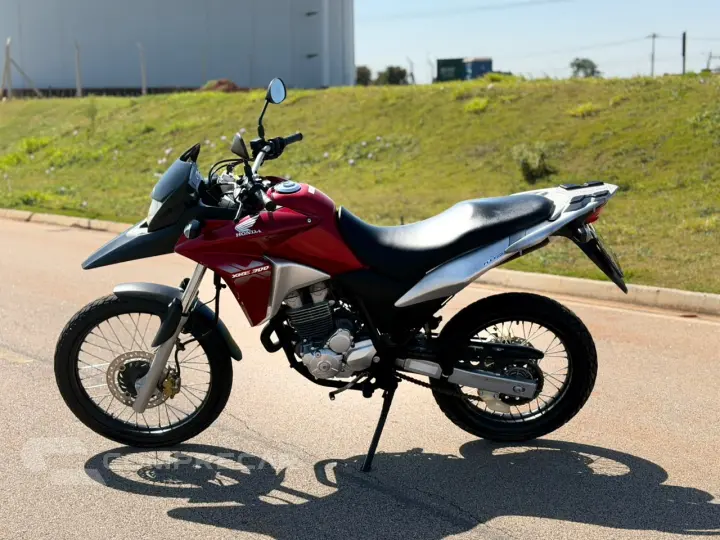 XRE 300