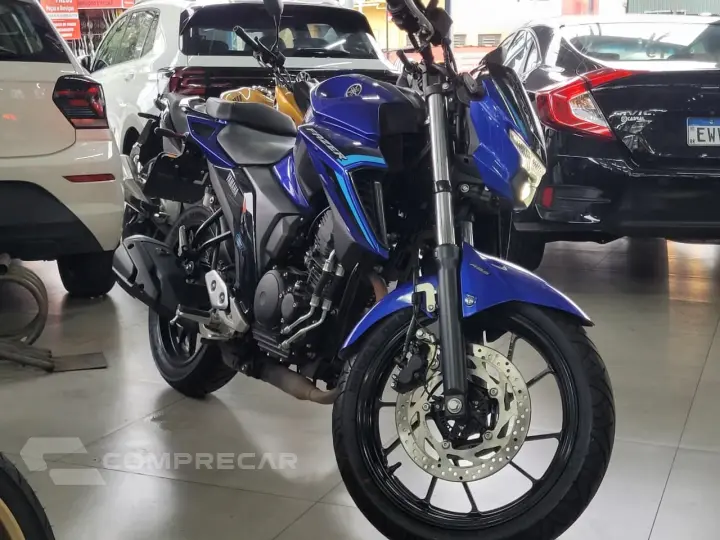 FZ25 250 FAZER CONNECTED