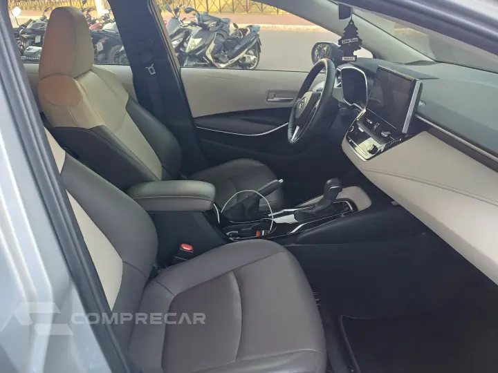 COROLLA 1.8 VVT-I Hybrid Altis Premium