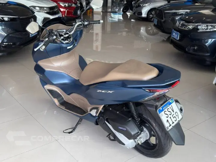 PCX 160 DLX