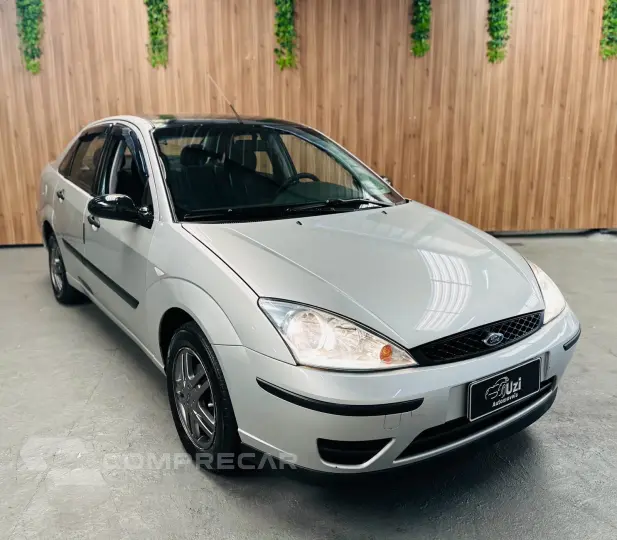 FOCUS 1.6 GLX Sedan 16V
