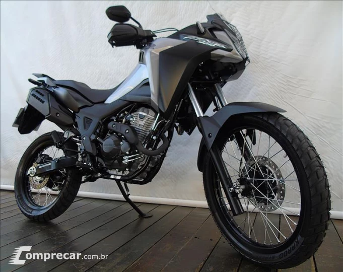 XRE 300 SAHARA