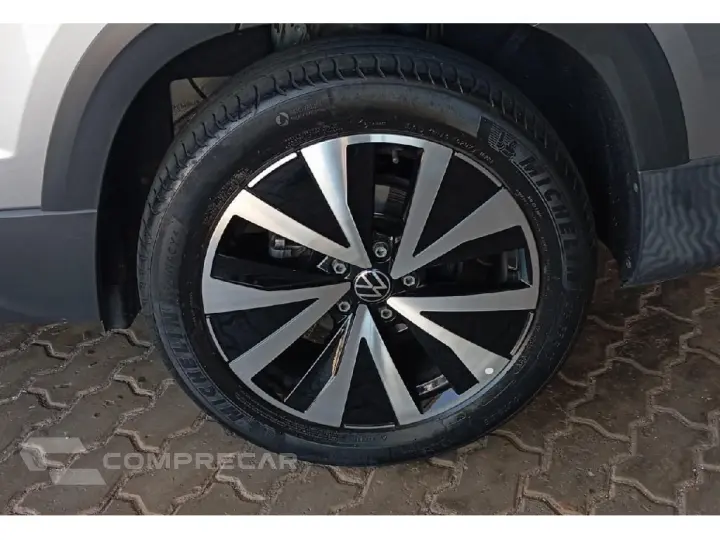 TAOS 1.4 250 TSI TOTAL FLEX HIGHLINE AUTOMÁTICO