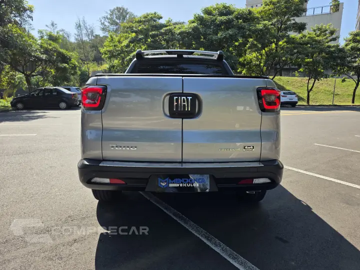 TORO 2.0 16V Turbo Freedom 4WD AT9