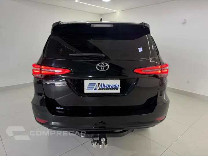 HILUX SWSRXA4FD