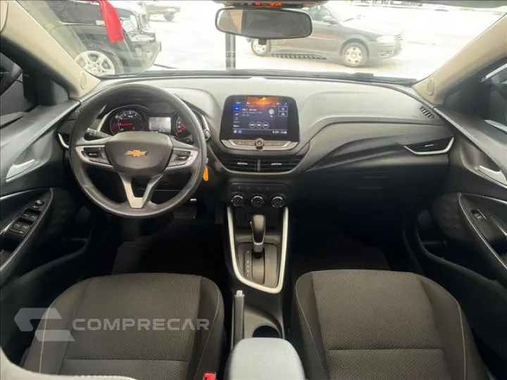 ONIX 1.0 Turbo Plus LT