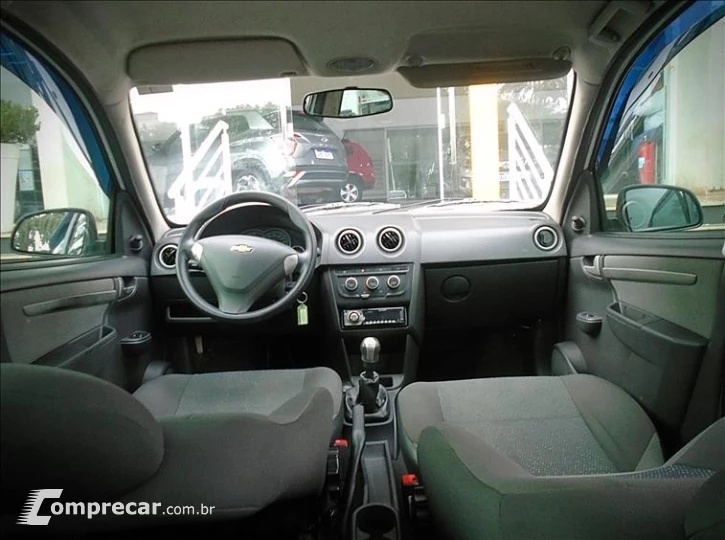 CELTA 1.0 MPFI LT 8V