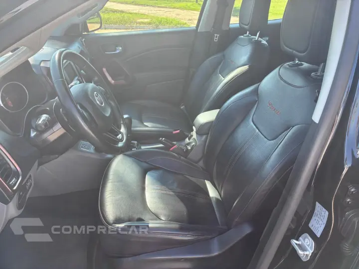 TORO 2.0 16V Turbo Volcano 4X4