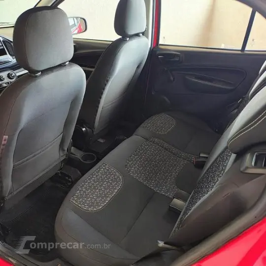 FIAT UNO ATTRACTIVE 1.0