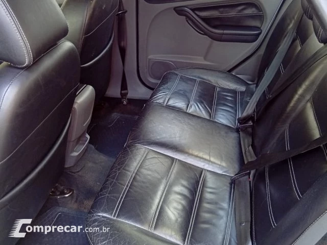 FOCUS SEDAN - 2.0 GLX SEDAN 16V 4P AUTOMÁTICO