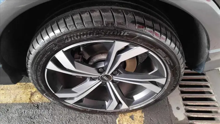 Q3 2.0 40 TFSI GASOLINA PERFORMANCE BLACK QUATTRO