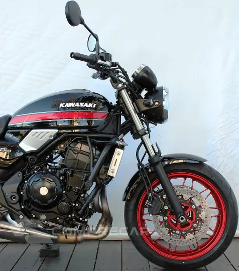 KAWASAKI Z650 ABS RS