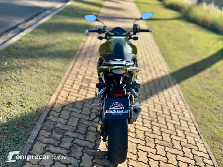 CB 1000R
