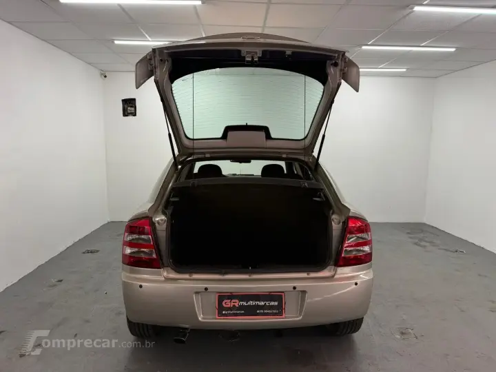 Astra Advantage 2.0 MPFI 8V FlexPower 5p