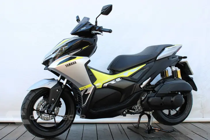 YAMAHA AEROX 160 ABS