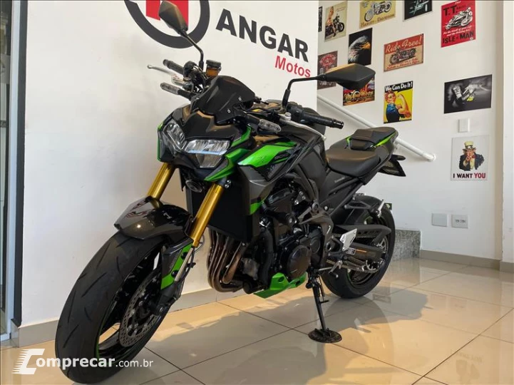 Z900RS R EDITION