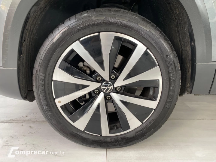 TAOS Comfortline 1.4 250 TSI Flex Aut.