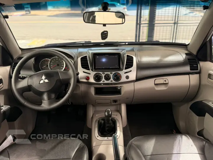 L200 TRITON 2.4 HLS 4X2 CD 16V