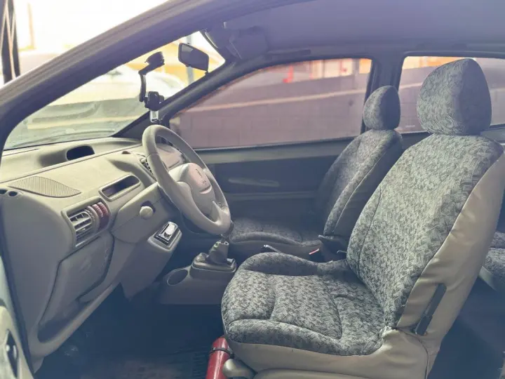 Twingo 1.0 8V