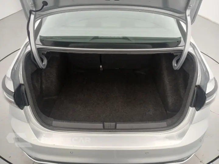 VIRTUS 1.0 12V 200 TSI COMFORTLINE FLEX AUTOMÁTICO