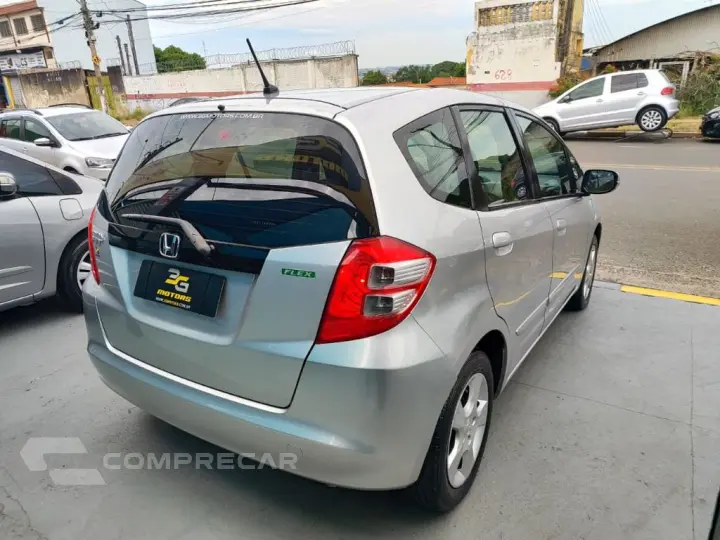 Fit LXL 1.4 16V 5p Aut.