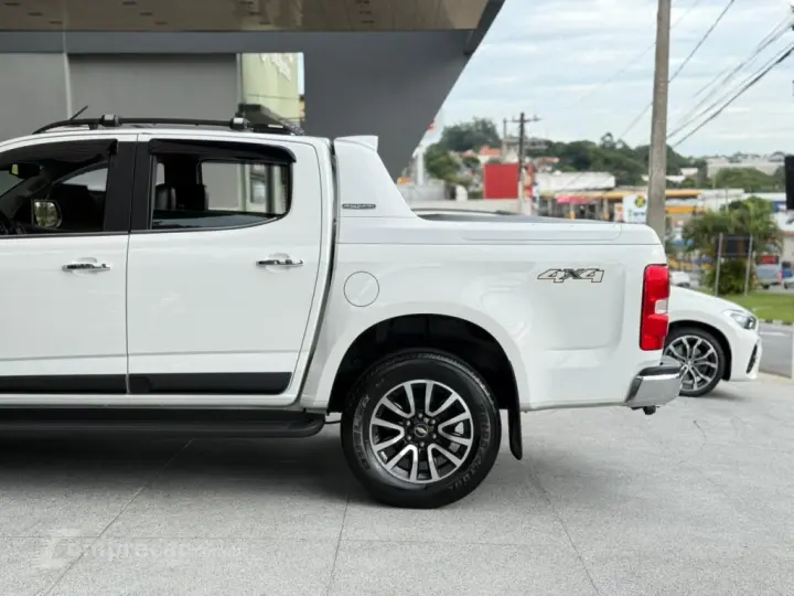 S10 2.8 HIGH COUNTRY 4X4 CD 16V TURBO DIESEL 4P AUTOMÁTICO