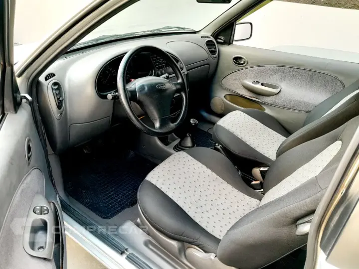 Courier 1.6 L/ 1.6 Flex