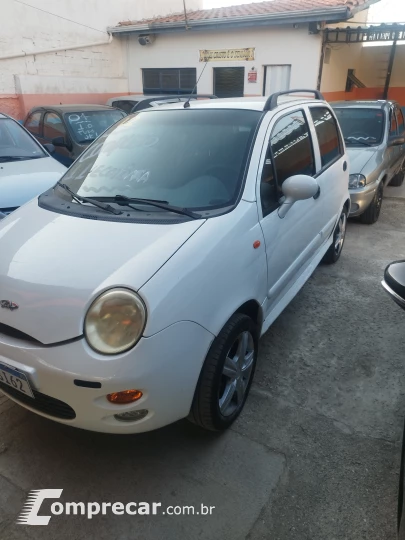 QQ 1.1 MPFI 16V