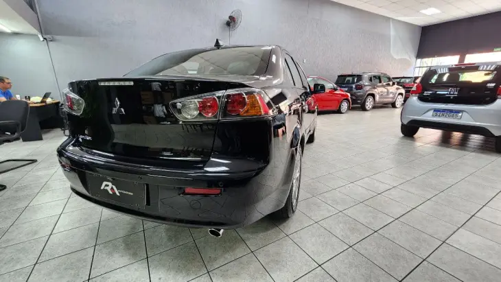 Lancer HL 2.0 16V 160cv Aut.