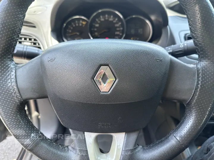 FLUENCE 2.0 DYNAMIQUE 16V FLEX 4P AUTOMÁTICO