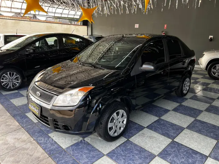 FIESTA 1.6 MPI Class Sedan 8V
