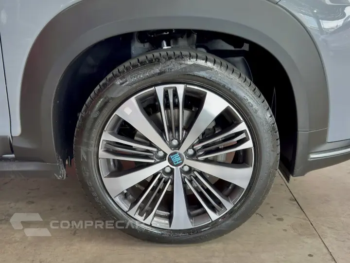 FASTBACK 1.0 TURBO 200 HYBRID AUDACE CVT
