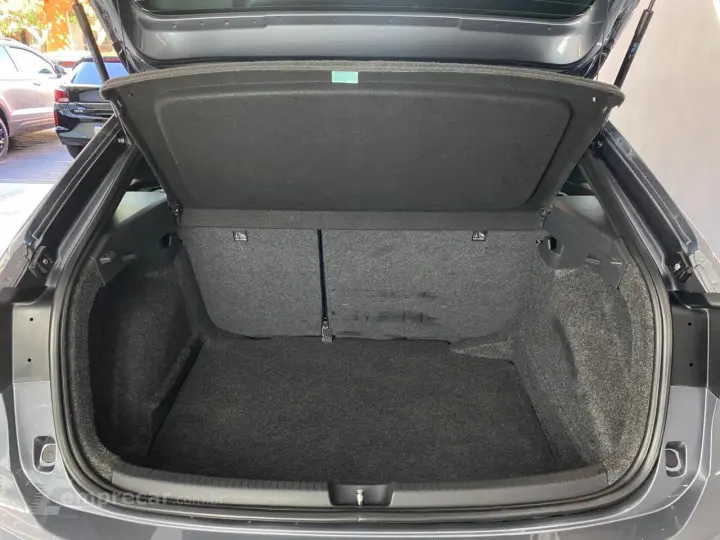 Nivus Highline 1.0 200 TSI Flex Aut.