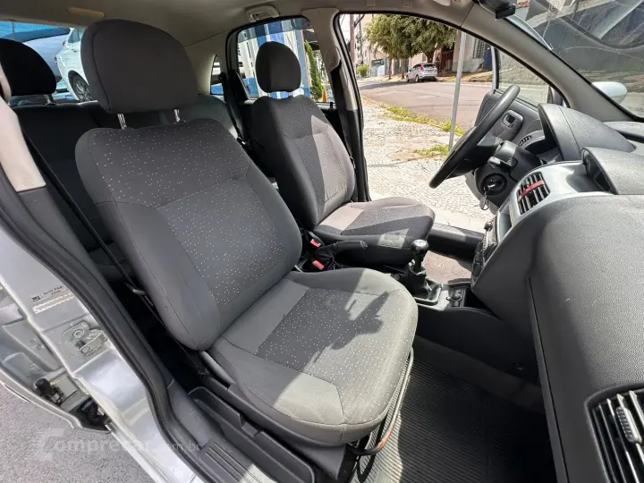 CORSA 1.4 MPFI Premium 8V