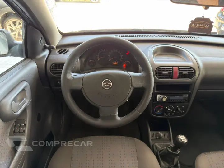 CORSA 1.4 MPFI Maxx Sedan 8V