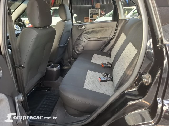 FIESTA HATCH - 1.6 ROCAM SE PLUS 8V 4P MANUAL