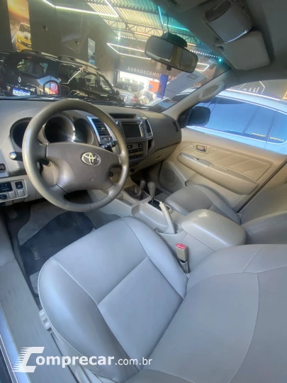 HILUX SW4 3.0 4X4 V6 24V