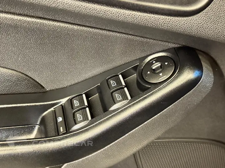 Fiesta 1.6 Se Hatch 16V Flex 4P Powershift