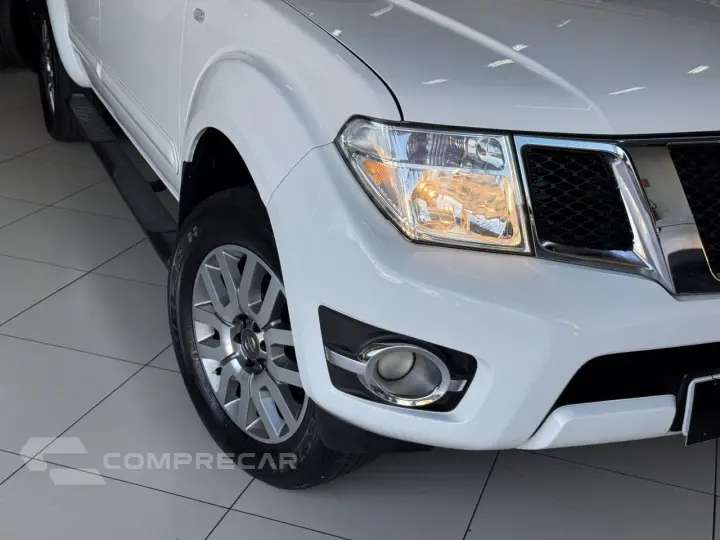 Frontier 2.5 SL 4X4 TURBO DIESEL CABINE DUPLA AUTOMÁTICO