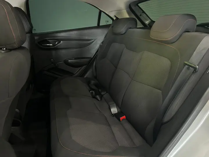 Onix 1.4 LT SPE/4