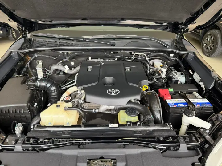 Hilux CD SRV 2.8 4x4