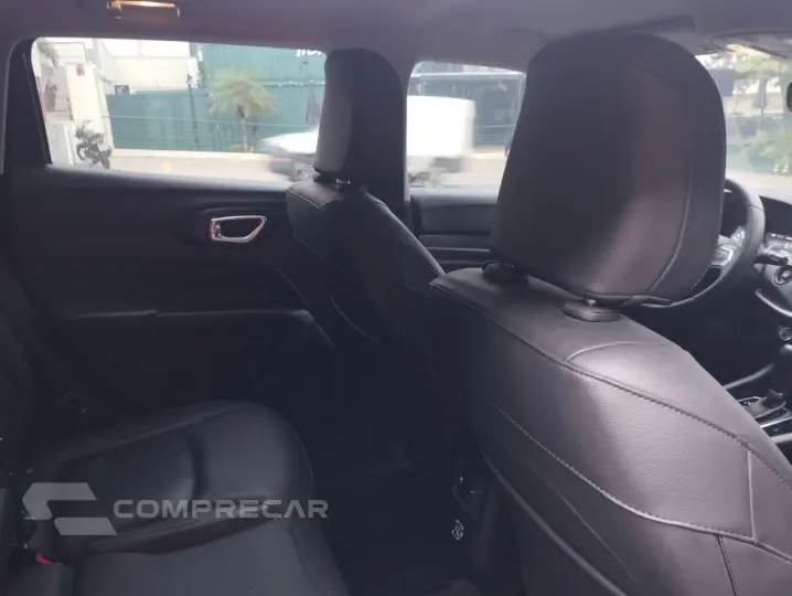 Compass 1.3 16V 4P FLEX LONGITUDE T270 TURBO AUTOMÁTICO