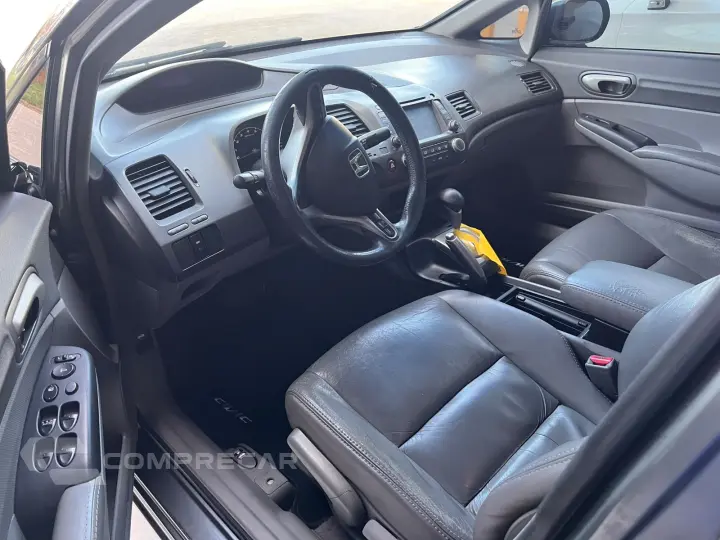 CIVIC 1.8 LXL 16V