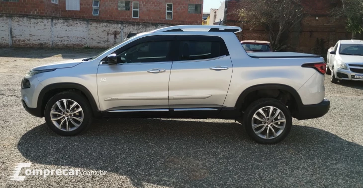 TORO 2.0 16V Turbo Volcano 4WD AT9