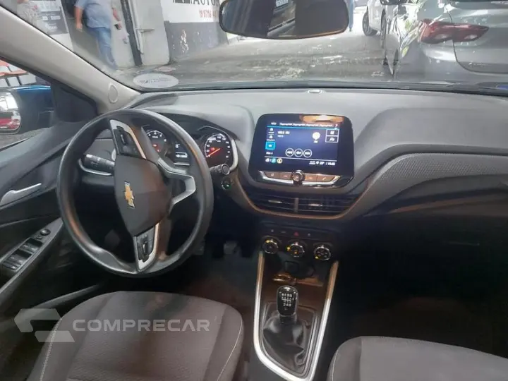 ONIX SEDAN PLUS LT 1.0 12V MANUAL