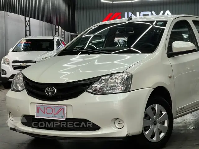 ETIOS HATCH - 1.3 X 16V 4P MANUAL