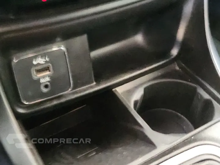 STRADA 1.0 TURBO 200 FLEX ULTRA CD CVT