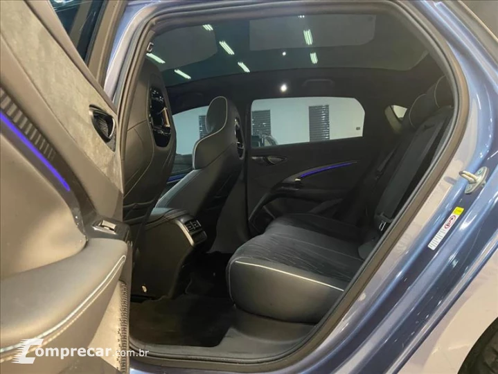 SEAL 82,5 KW AWD